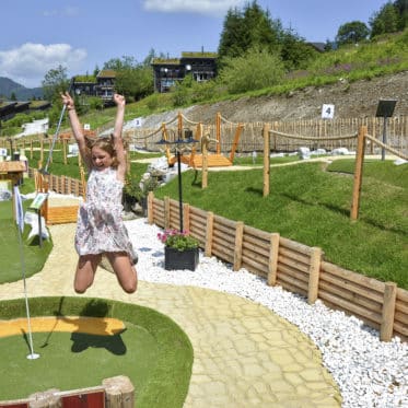 Minigolfplatz Hohentauern Nähe Sloho Appartements