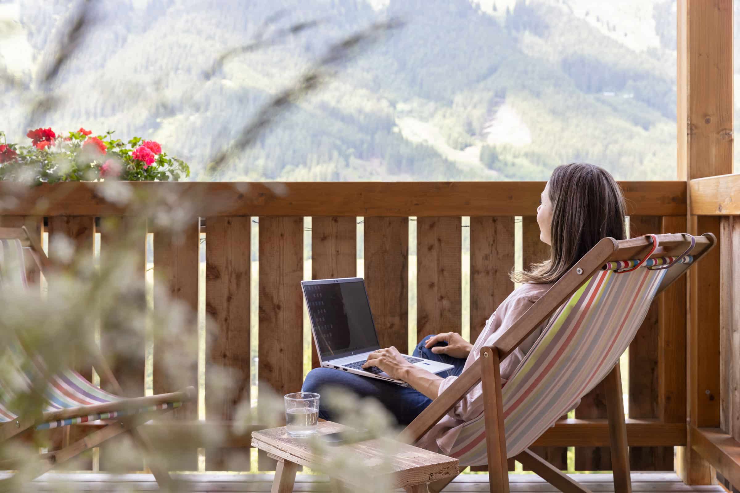 Workation mit Bergblick